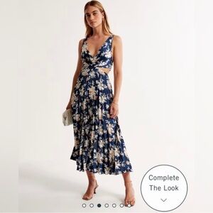 NWOT Abercrombie & Fitch Pleated Floral Blue Cutout Dress